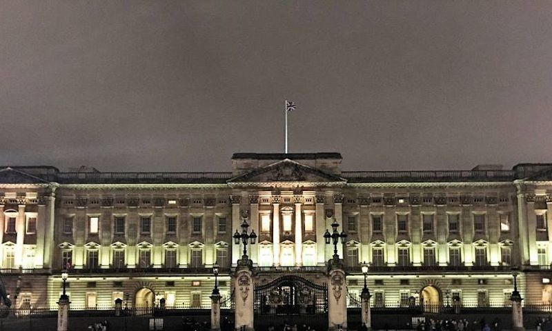 This is the most expensive house in the world [Wikipedia]