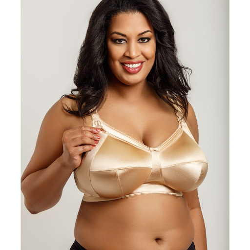 Keira-Nursing-Bra-for-Plus-Sized-Pregnant-Women-and-Nursing-Mothers-With-bigger-Bust-Sizes