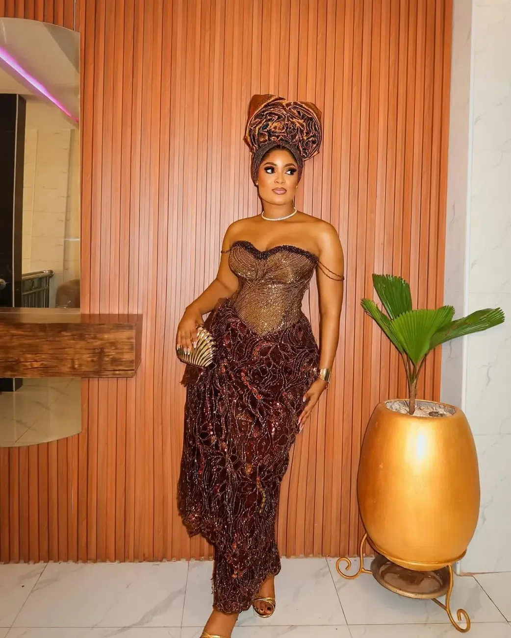 21 asoebi styles that will make you the best-dressed wedding guest