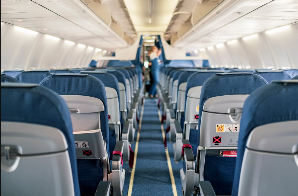 Terrified of a plane crash? Here's how to cope with flight anxiety