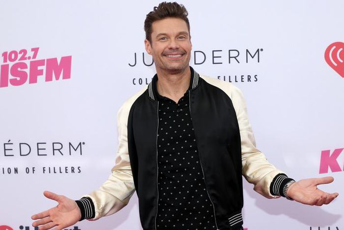 Ryan Seacrest Clogged Kris Jenner's Crystal Toilet