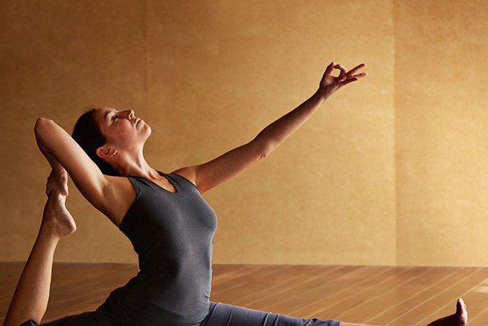 What's Better: Slow Yoga Or Fast Yoga?
