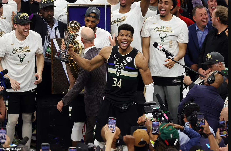 Giannis Antetokounmpo (Getty Images)