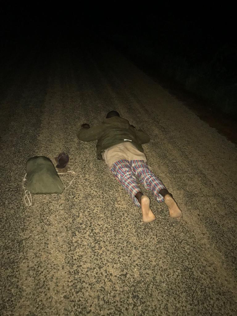 Troops neutralise one bandit, rescue 13 kidnap victims in Kaduna [Twitter/@HQNigerianArmy]