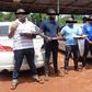 Photo of the internet fraudsters and items recovered (Mediahelm)