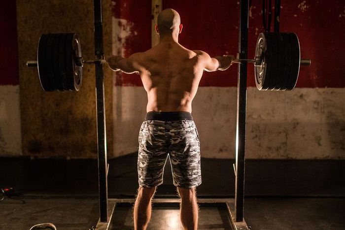 High Bar Squats Vs. Low Bar Squats