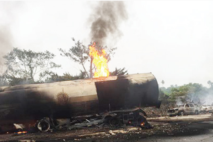 Scene of the accident in Ondo state  (Punch)