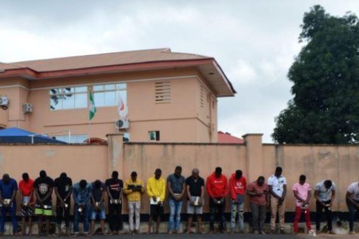 EFCC arrests 29 suspected Yahoo Boys in Ibadan (Punch)