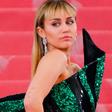 Miley Cyrus Responds To Fan Who Groped Her