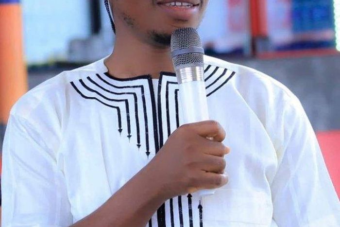 Counselor/lawyer set to marry himself on August 11, invites friends to his “Holy Sologamy”