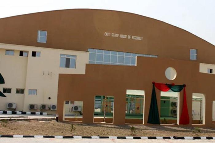 Ekiti Assembly reinstates 8 suspended LG chairmen (Guardian)