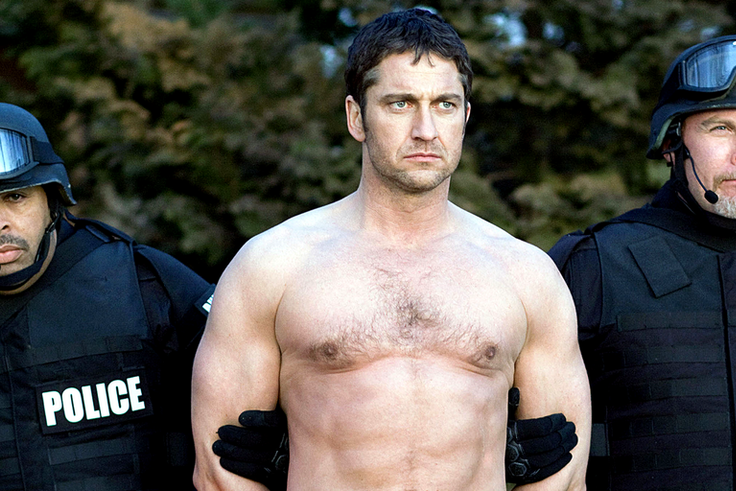 Try Gerard Butler's Full Body Workout