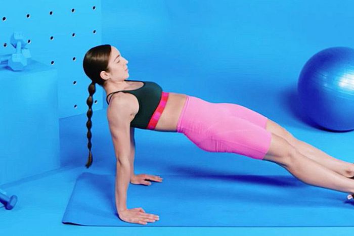 How To Do A Reverse Plank The Right Way