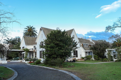 Summer holiday experience with Toke Makinwa, Bonang Matheba, Mai Atafo, Kelechi Amadi-Obi, Ameyaw Debra, Folu Storms, Sister Deborah in South Africa