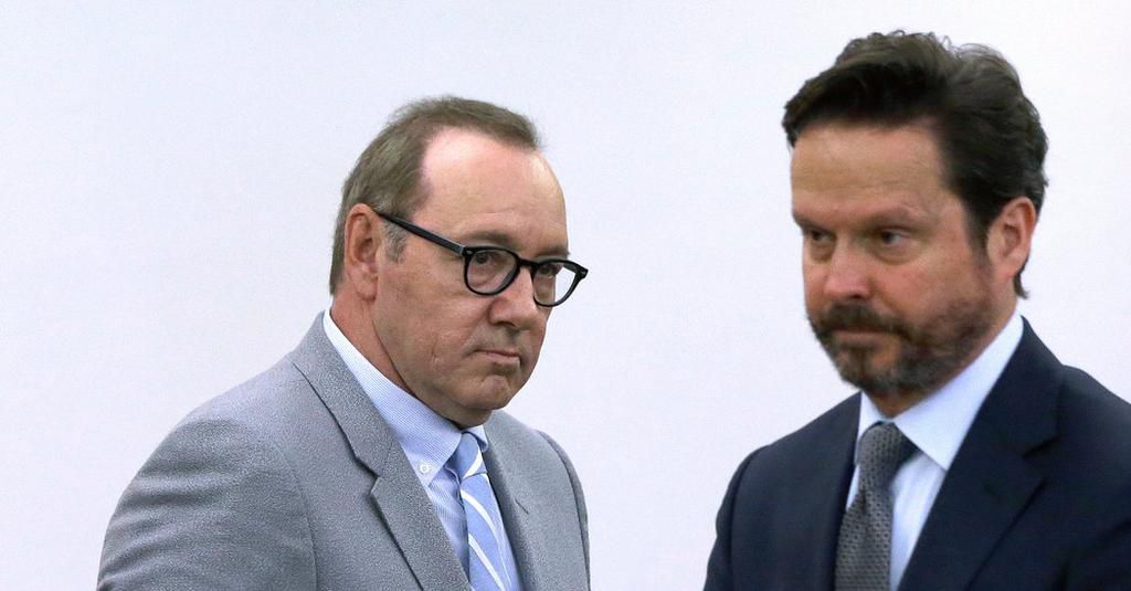 Smartphone in Kevin Spacey sexual assault case is missing, lawyer says