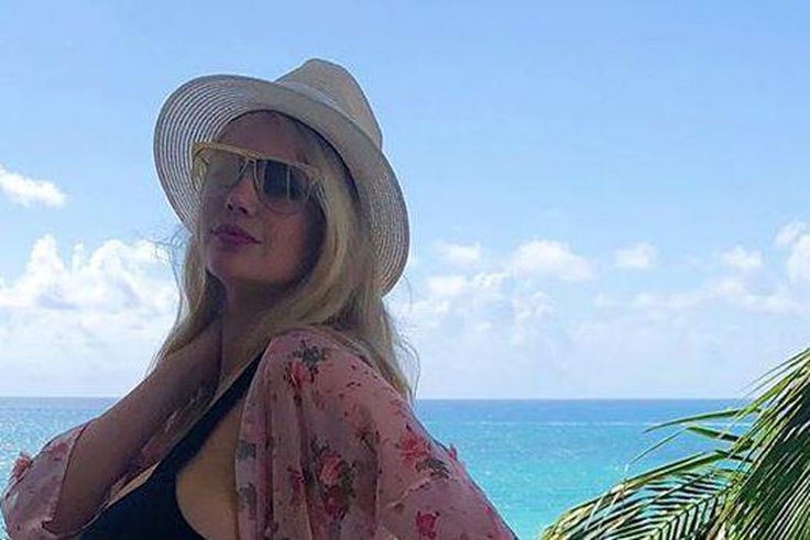 Kate Upton Just Posted A Super-Hot Swimsuit Photo