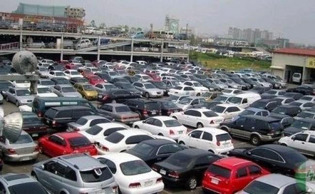 Seized imported used cars for illustration (Ecomium Magazine)