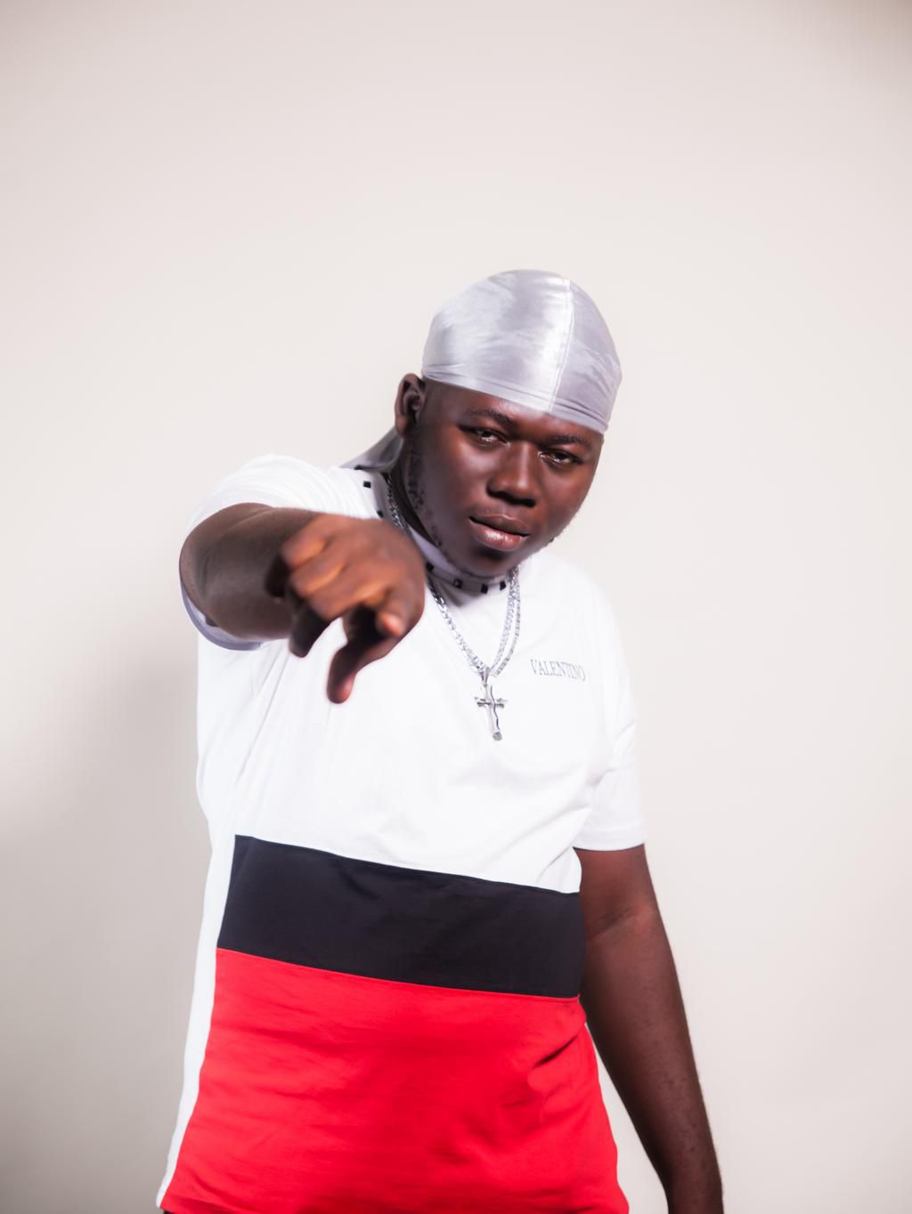 Budding sensational artiste Big Timy debuts The Nigerian entertainment industry with stunning photos