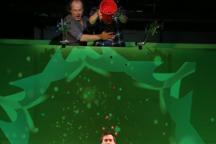 Review: 'Dropping Gumballs on Luke Wilson,' aiming for his head