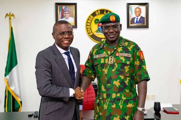 Sanwo-Olu receives Buratai in Lagos (Twitter @@jidesanwoolu)