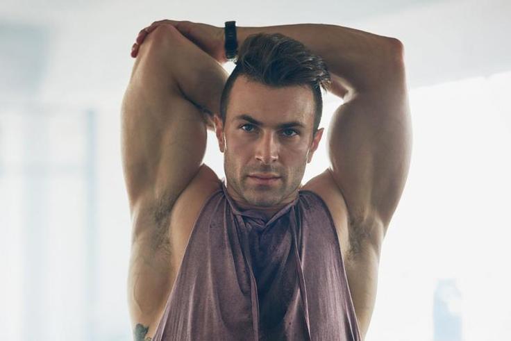 The Stretches You Need to Keep Your Arms Loose