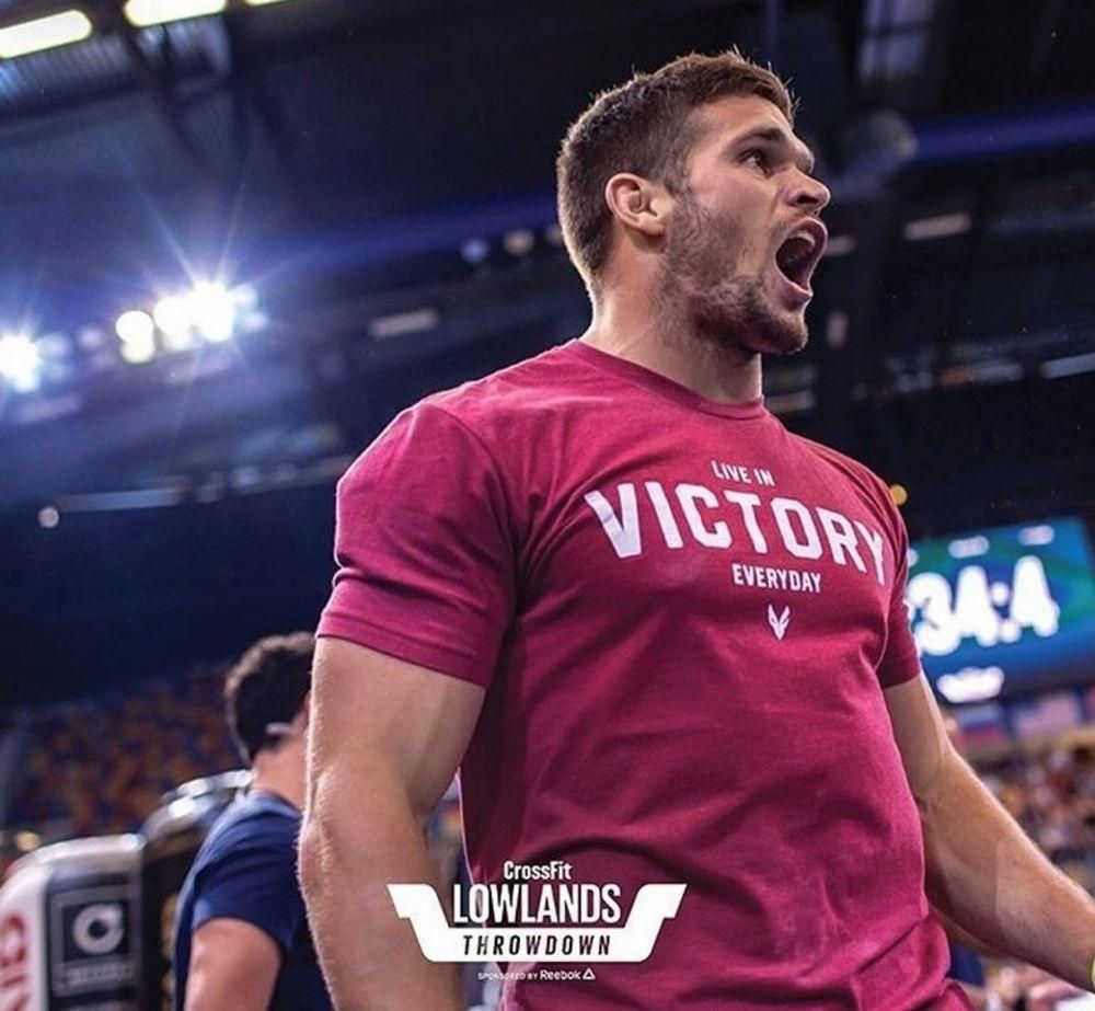 This Soldier Broke Records on Army Fitness Test