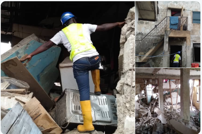 Another building collapsed in Oshodi, two people trapped. (LASEMA/Twitter)