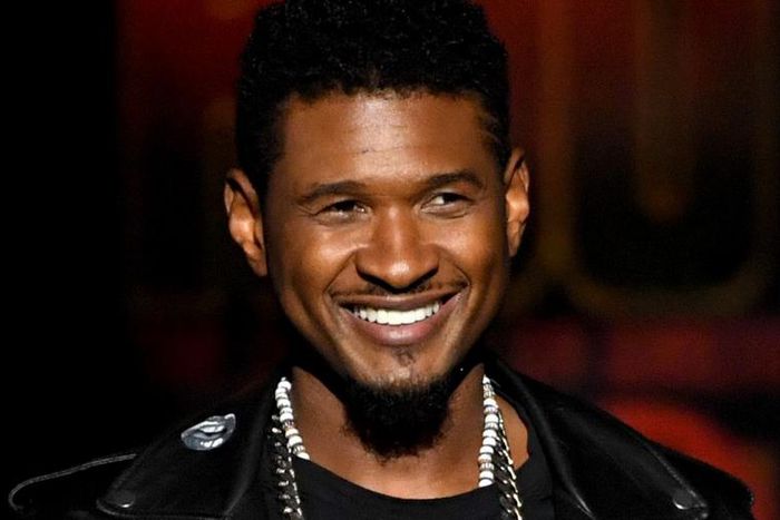 Usher Got A Big Ol' Tattoo on His Head