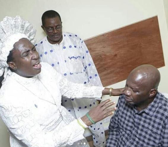 Baba Suwe was in the company of his son, Shola and younger brother, Adegboyega as the visited Sheraton Hotel in Lagos where they met  Iya Adura [LindaIkeji]