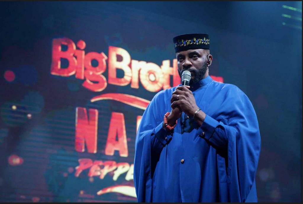 From the moment he climbed the podium at the beginning of the live show, we knew the paparazzi and fashion blogs were going to have a filled time trying to dissect Ebuka's blue outfit for the night [BHM]