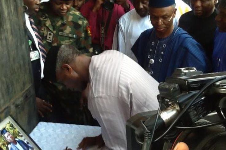 Vice President, Prof. Yemi Osinbajo signing condolence register at Precious Owolabi’s family hous in Zaria, Kaduna State on Saturday (NAN)
