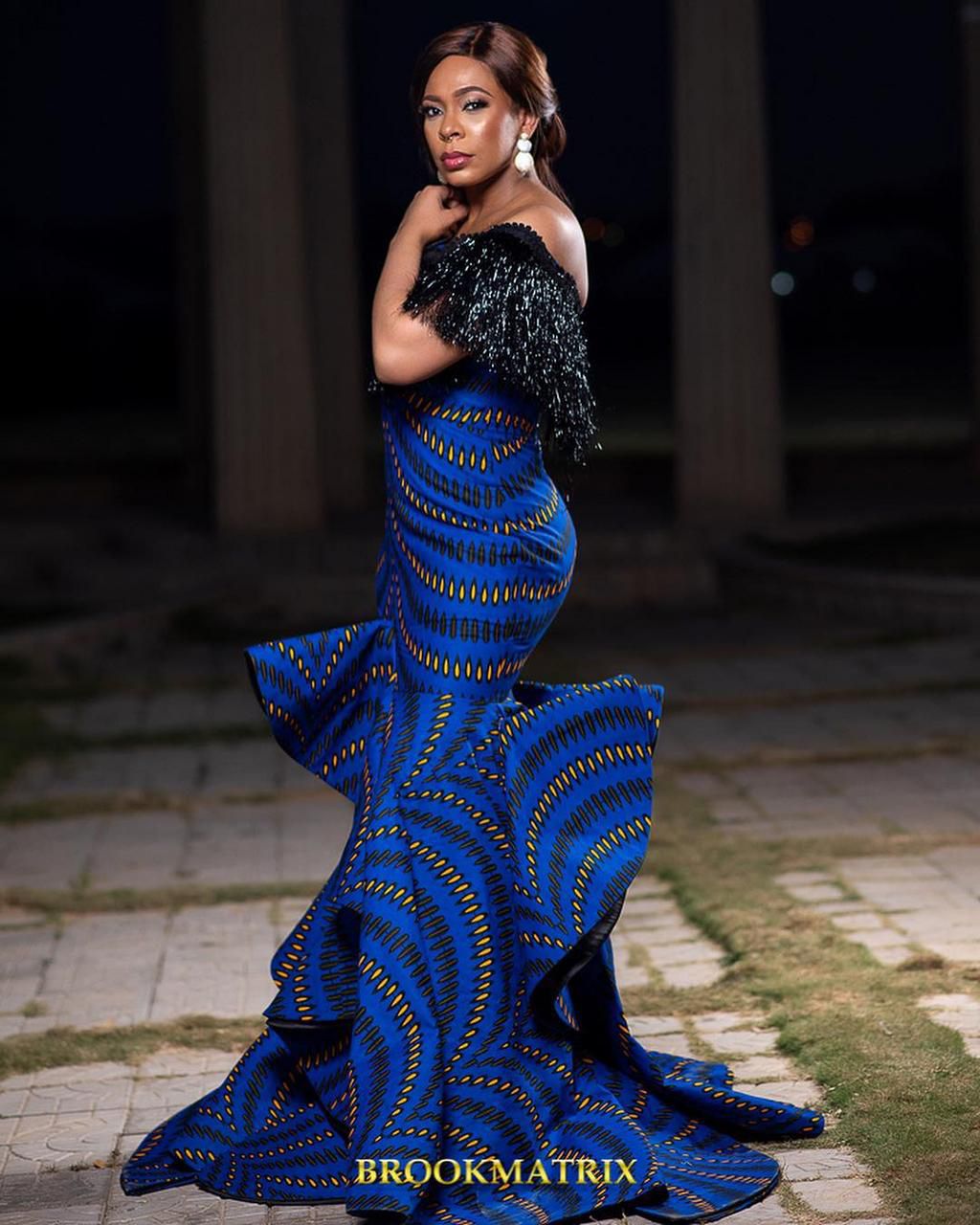 There have been speculations of former BBNaija reality TV star, TBoss being pregnant, but these photos which have been shared on social media, your guess is as good as ours [Instagram/OfficialTBoss]