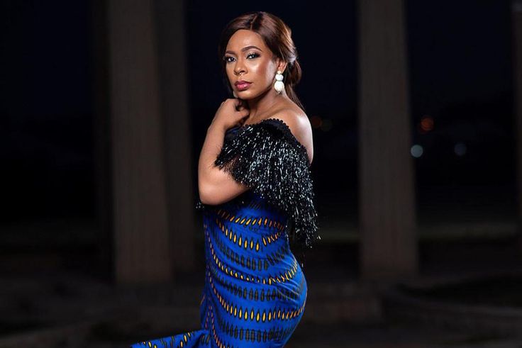 There have been speculations of former BBNaija reality TV star, TBoss being pregnant, but these photos which have been shared on social media, your guess is as good as ours [Instagram/OfficialTBoss]