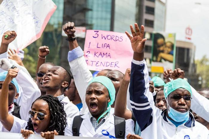 ___8415385___2018___5___24___11___Doctors-Strike