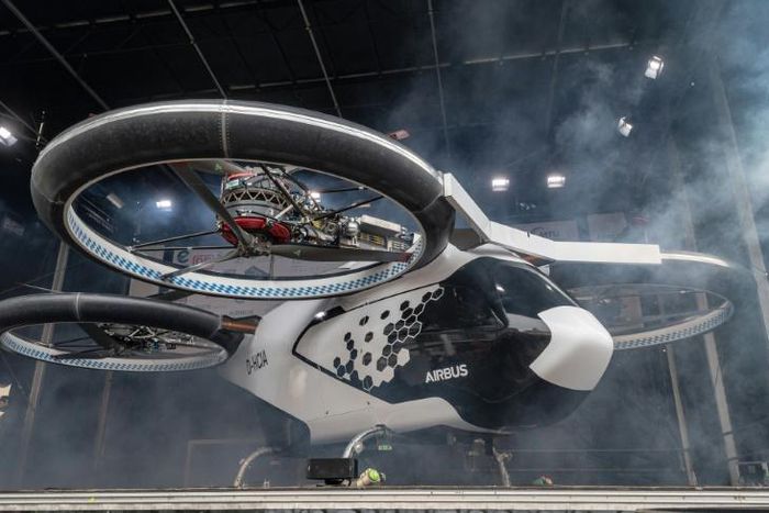 A prototype of the "CityAirbus" air taxi