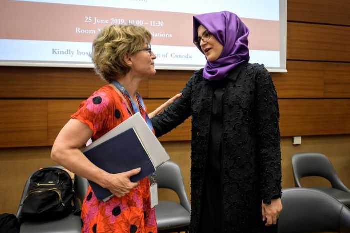 UN special rapporteur on extrajudicial, summary or arbitrary executions Agnes Callamard (L), who issued a damning report of the killing of Saudi journalist Jamal Khashoggi, with his Turkish fiancee Hatice Cengiz (R) who has called for an international ...