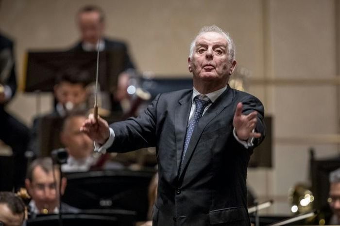 Barenboim's current contract was to run out in 2022
