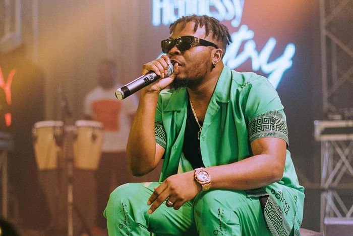 Olamide welcomes second child with longtime girlfriend, Adebukuim in the United States of America [Instagram/BaddoSneh]