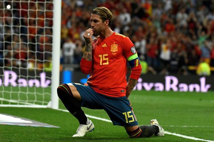 Sergio Ramos celebrates his penalty