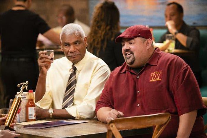 Review: Welcome back, sitcom high school