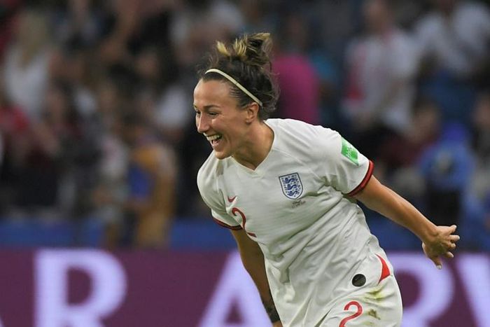Lucy Bronze's brilliant goal capped a 3-0 win for England over Norway in their World Cup quarter-final