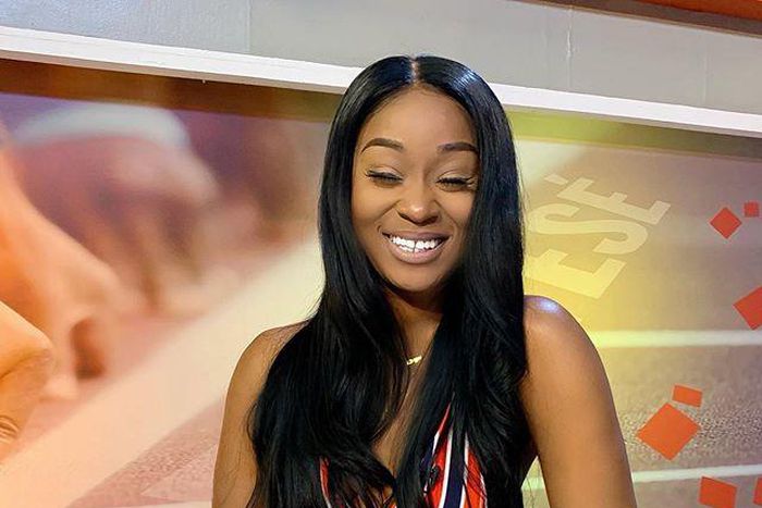 Ghanaian actress, Efia Odo looks stunning in her jumpsuit and long hair.