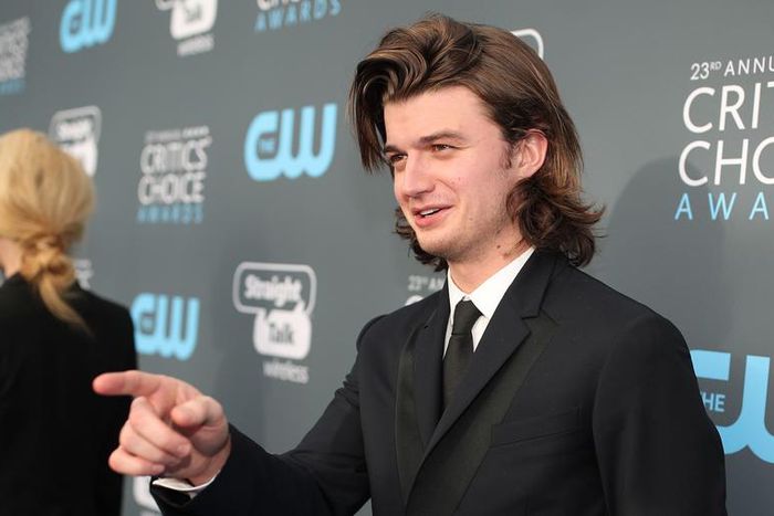 Some Cool Facts About 'Stranger Things' Joe Keery