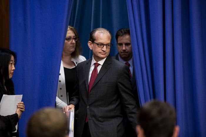 Official Under Fire Pleads His Case to an Audience of One