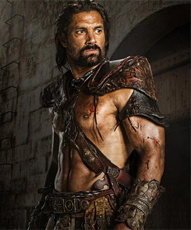 Manu Bennett: Complete filmography and career overview
