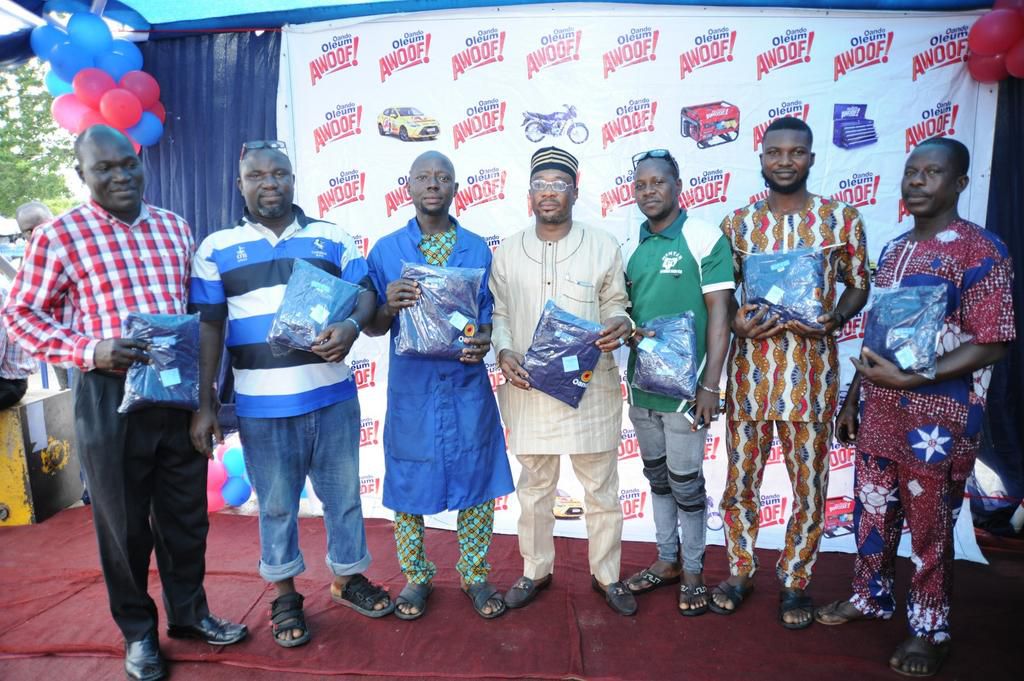 OVH Energy concludes ‘Oando Oleum Awoof Promo’ in style, hands over grand prize of brand new Toyota Yaris!