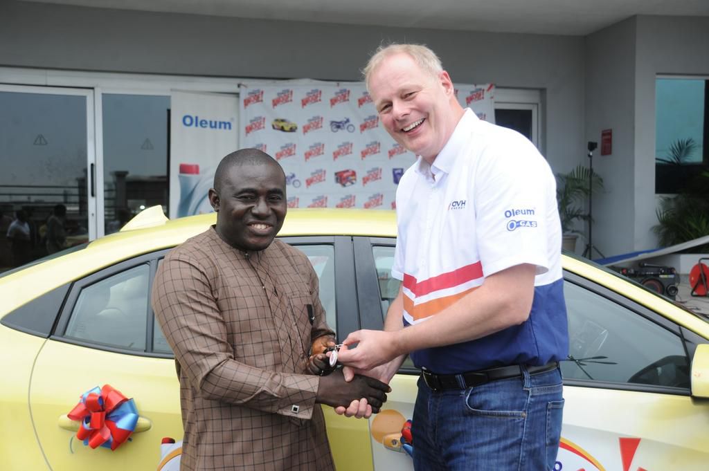 OVH Energy concludes ‘Oando Oleum Awoof Promo’ in style, hands over grand prize of brand new Toyota Yaris!