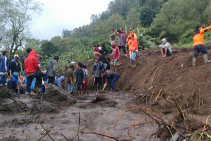 A scene of a landslide in Anambra state - Picture used for the purpose of illustration. [naijanews]
