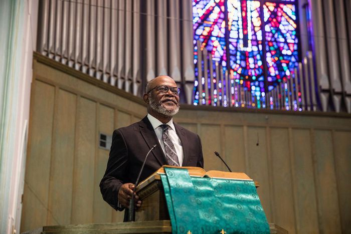 'He Was Loved by All': Friends in Baltimore Mourn Elijah Cummings