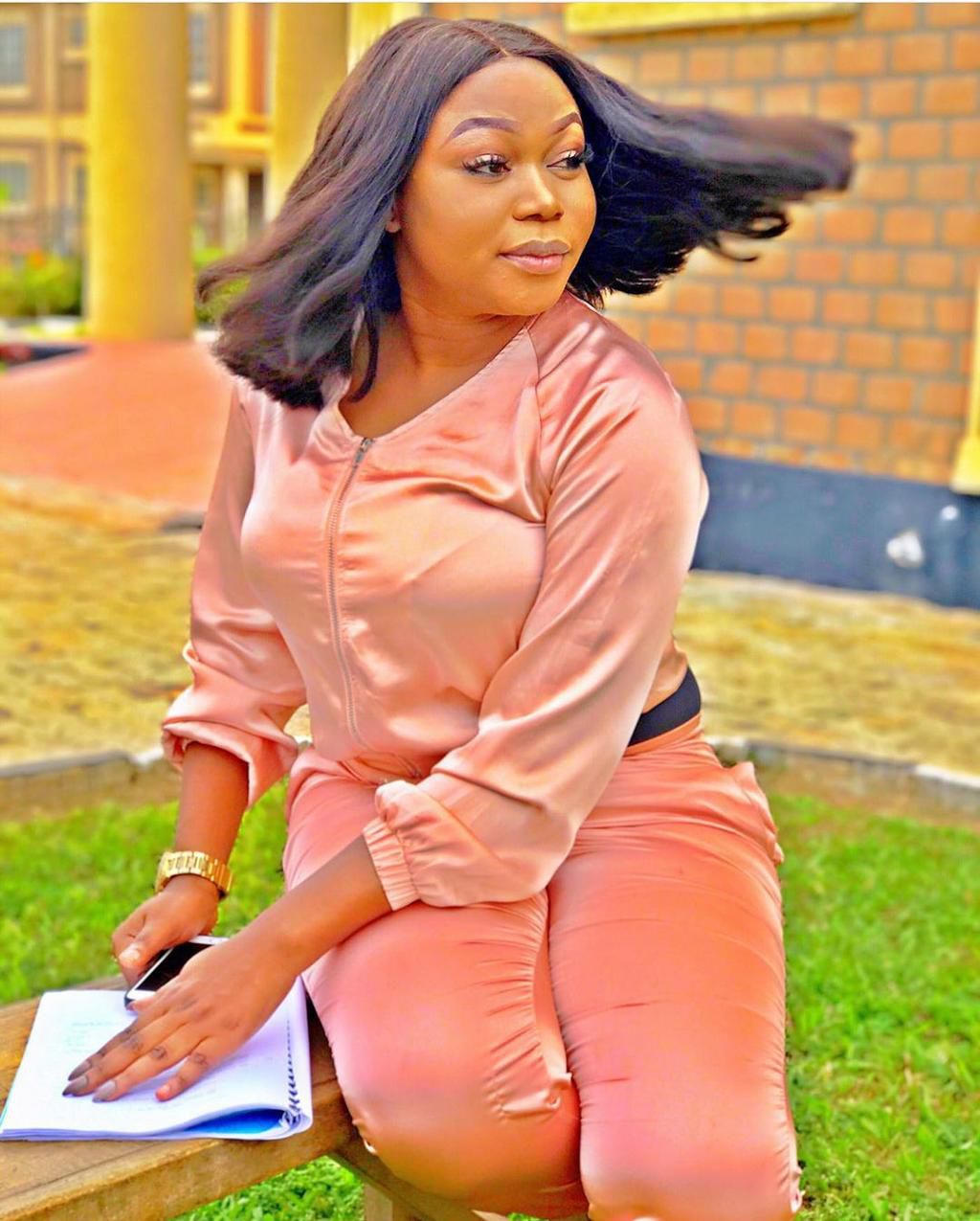 It's not only raining babies in Nollywood but it also feels like all the celebrity babies have decided to show in August as Ruth Kadiri joins the growing list to welcome a baby.[Instagram/RuthKadiri]